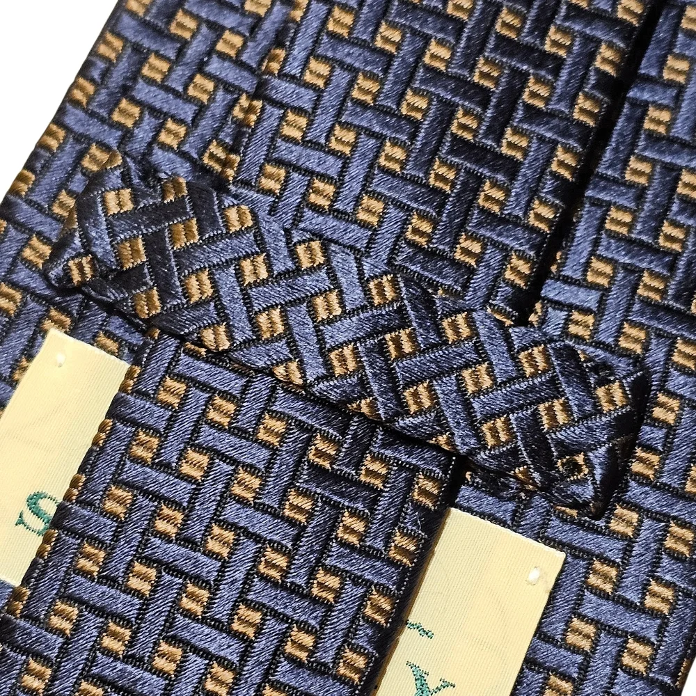 SUDBURY TIE